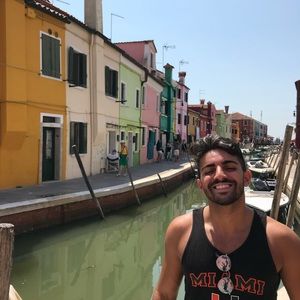 Meet your Posher, Benjamin